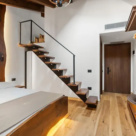 Grandview 4*