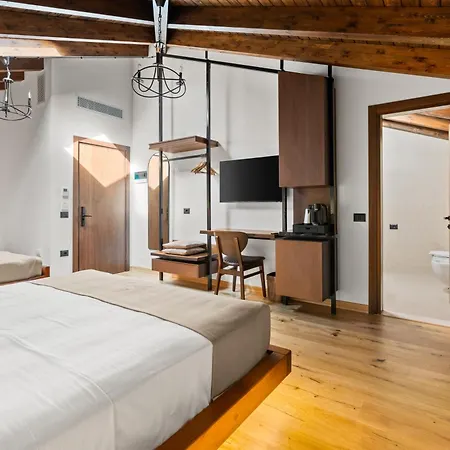 Grandview Szálloda 4*