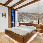 Hotel Grandview 4*