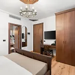 Grandview Hotel